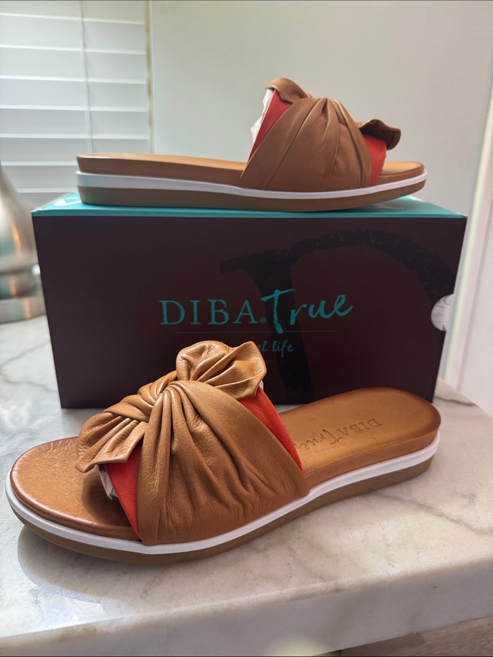 Diba True Women's Tan & Orange Knot-Front Slide Sandal